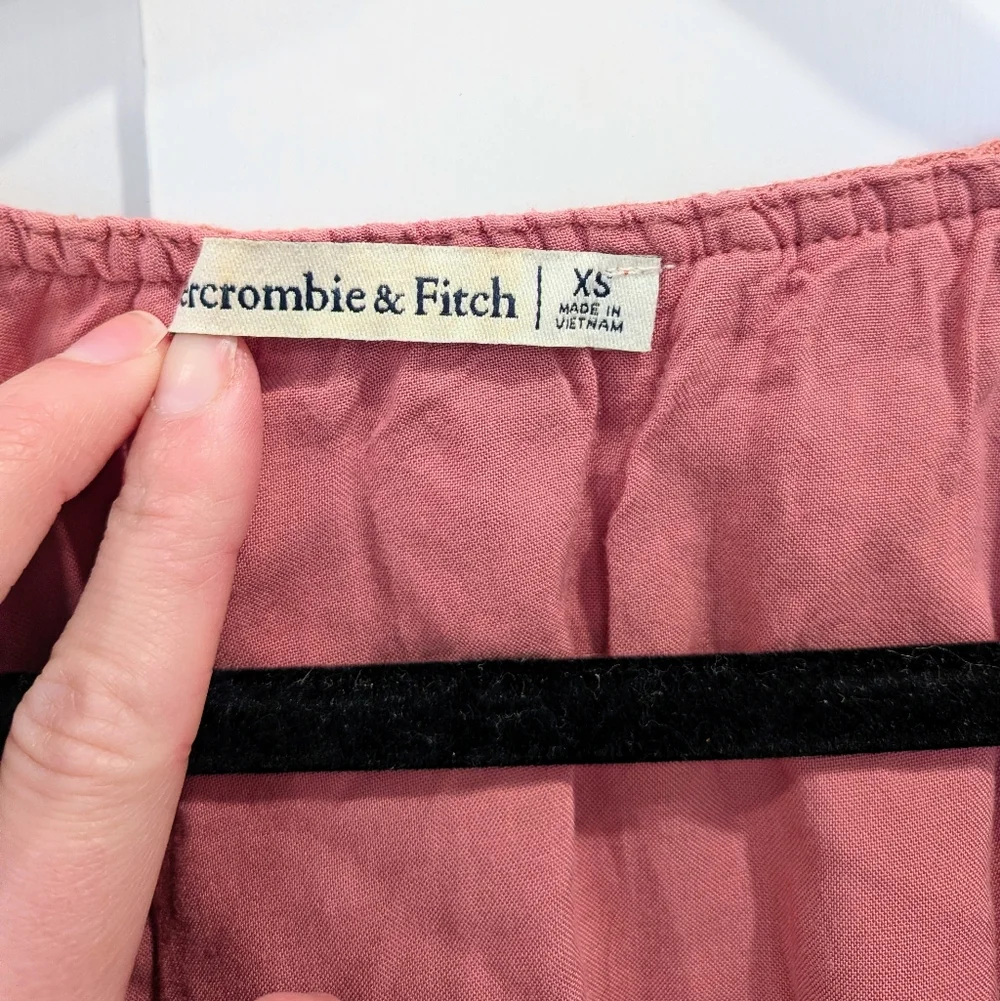 Abercrombie & Fitch Mauve Rose Tie-Front Puff Sleeve Blouse Linen Blend | Xsmall - Picture 3 of 4